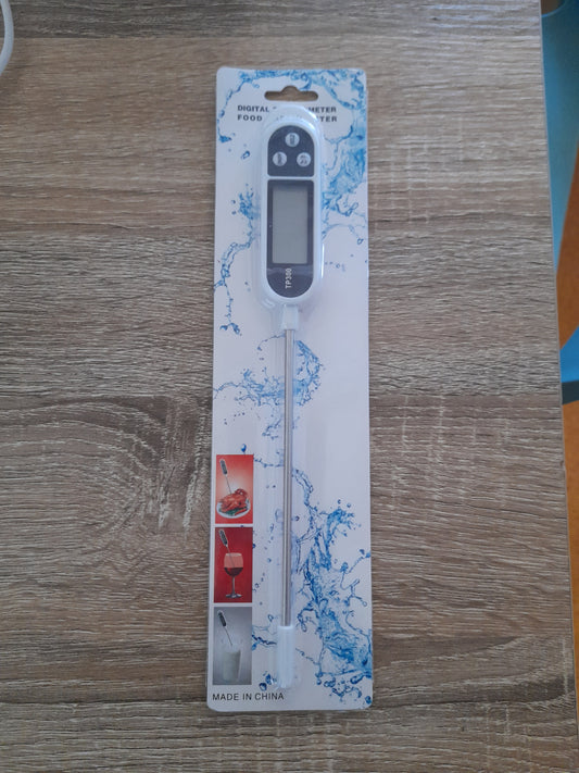 digital thermometer
